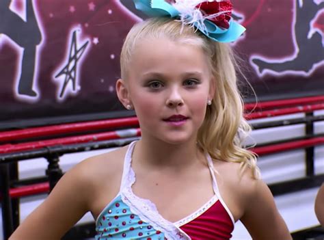 jojo siwa nudes|JoJo Siwa Warns Fans of Adult Content and Sexual Themes in。